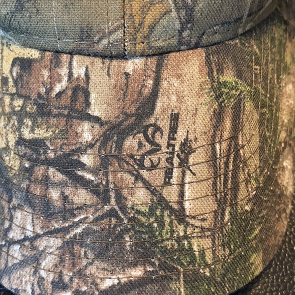 NWT Realtree Chevrolet Camouflage Ballcap One Size - Picture 2 of 5